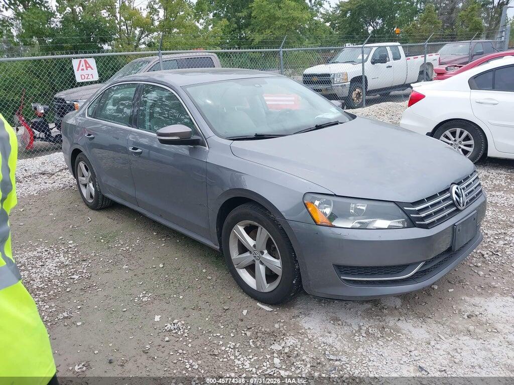 1VWBN7A38DC052702 2013 VOLKSWAGEN PASSAT photo no. 1