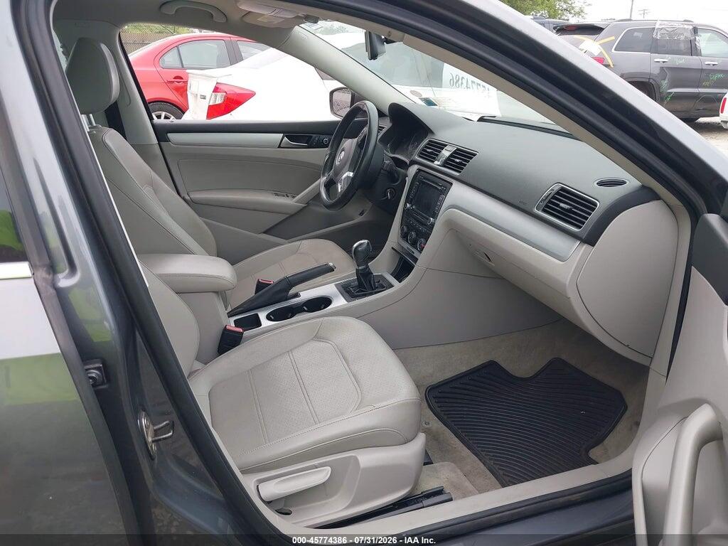 1VWBN7A38DC052702 2013 VOLKSWAGEN PASSAT photo no. 5