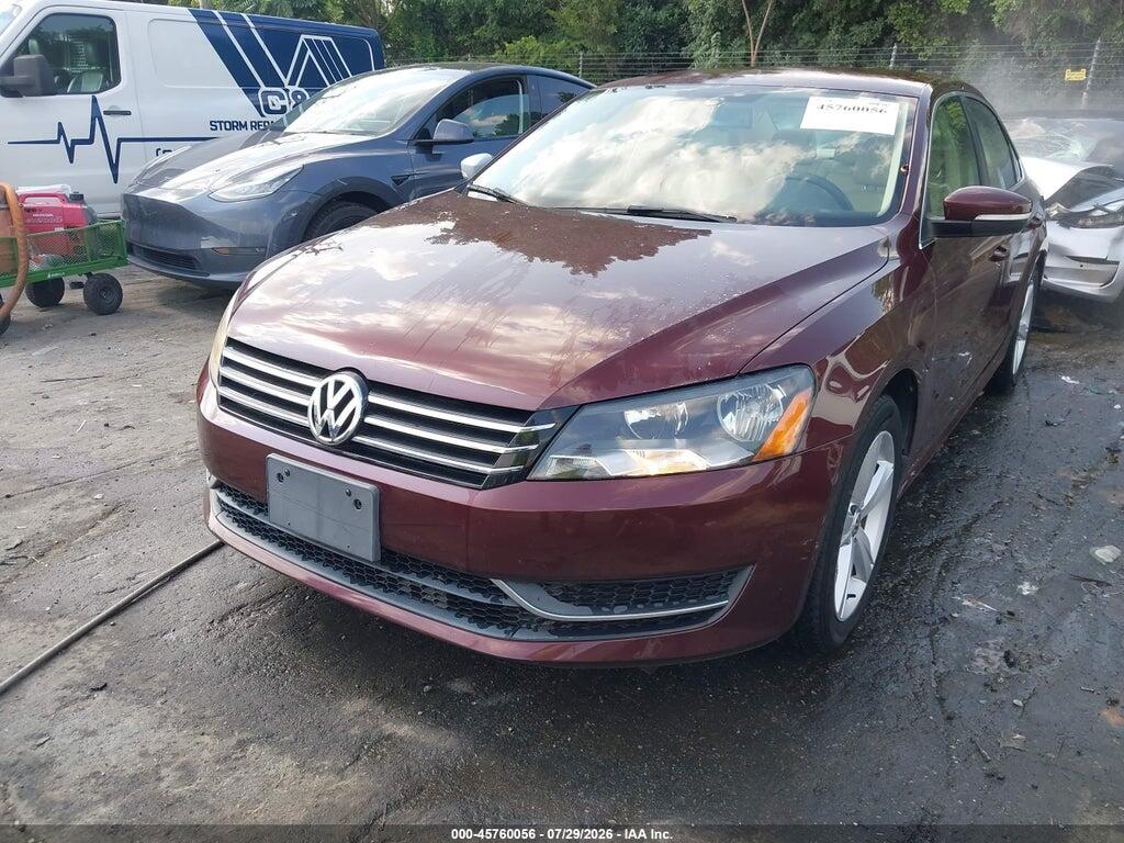 1VWBP7A37DC123589 2013 VOLKSWAGEN PASSAT photo no. 2