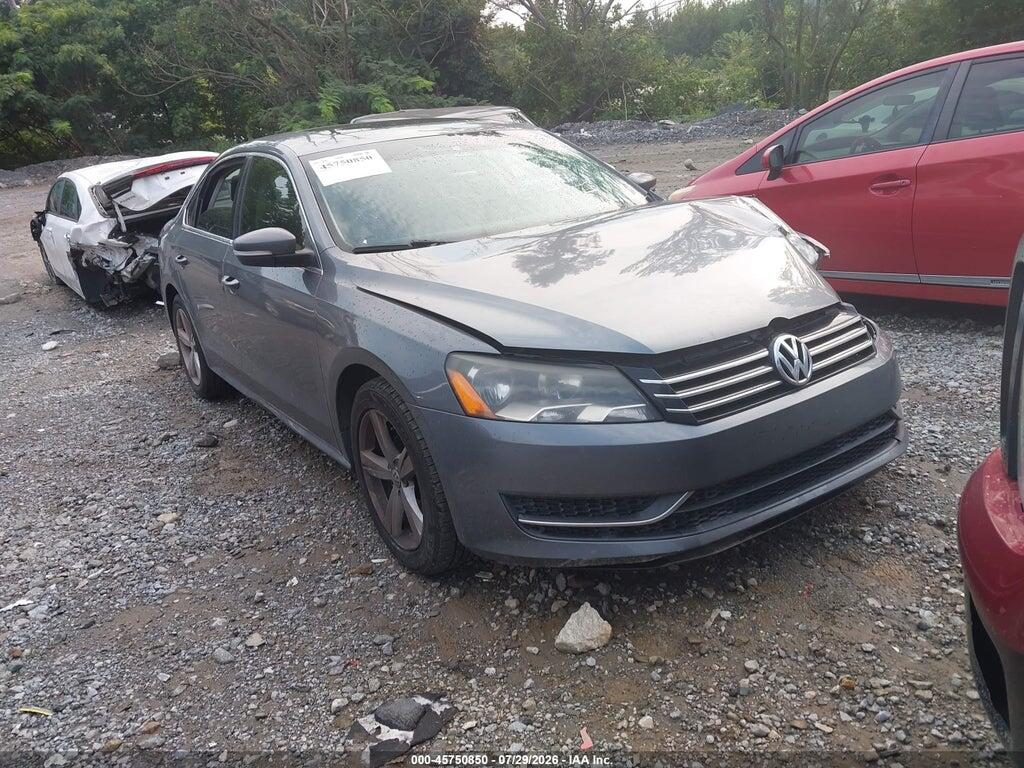 1VWBP7A35DC082993 2013 VOLKSWAGEN PASSAT photo no. 1