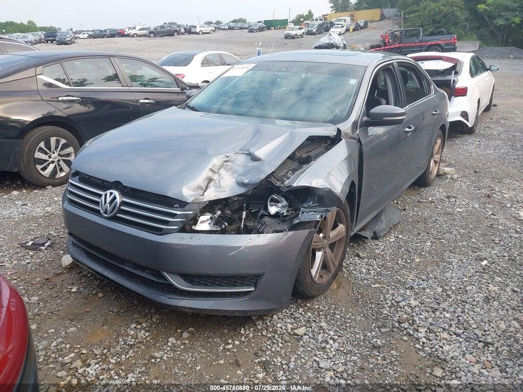 1VWBP7A35DC082993 2013 VOLKSWAGEN PASSAT photo no. 2