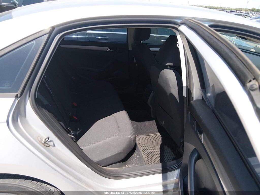 1VWAP7A31DC075065 2013 VOLKSWAGEN PASSAT photo no. 8