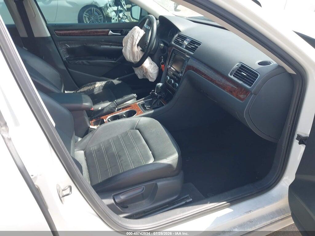 1VWCH7A33DC021529 2013 VOLKSWAGEN PASSAT photo no. 5