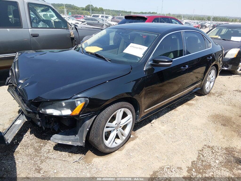 1VWCM7A38DC061746 2013 VOLKSWAGEN PASSAT photo no. 2