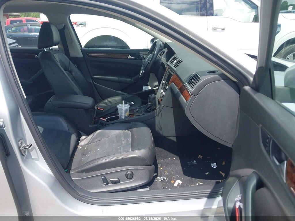 1VWCP7A34DC002331 2013 VOLKSWAGEN PASSAT photo no. 5