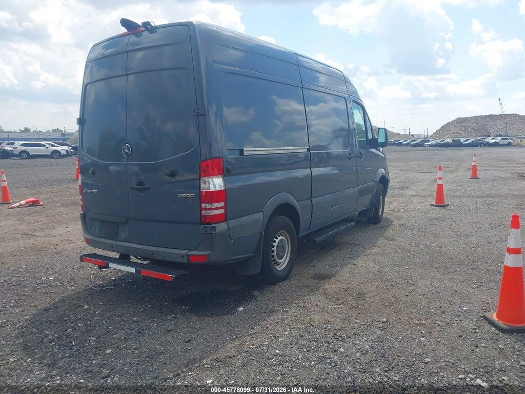 WD3PE7CD7JP628518 2018 MERCEDES-BENZ SPRINTER 2500 photo no. 4