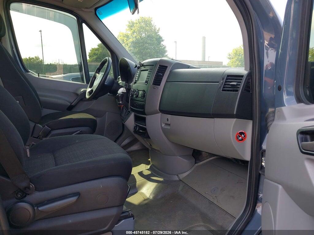 WD3PE7CD4JP644885 2018 MERCEDES-BENZ SPRINTER 2500 photo no. 5