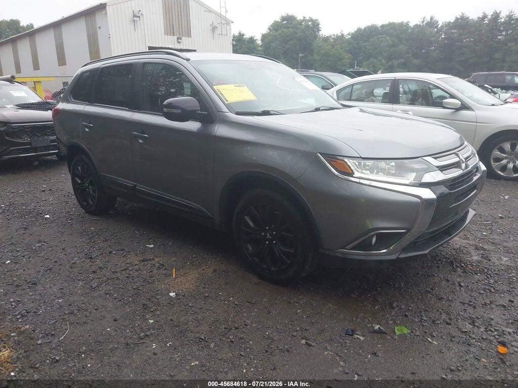 JA4AZ3A35JZ065261 2018 MITSUBISHI OUTLANDER photo no. 1