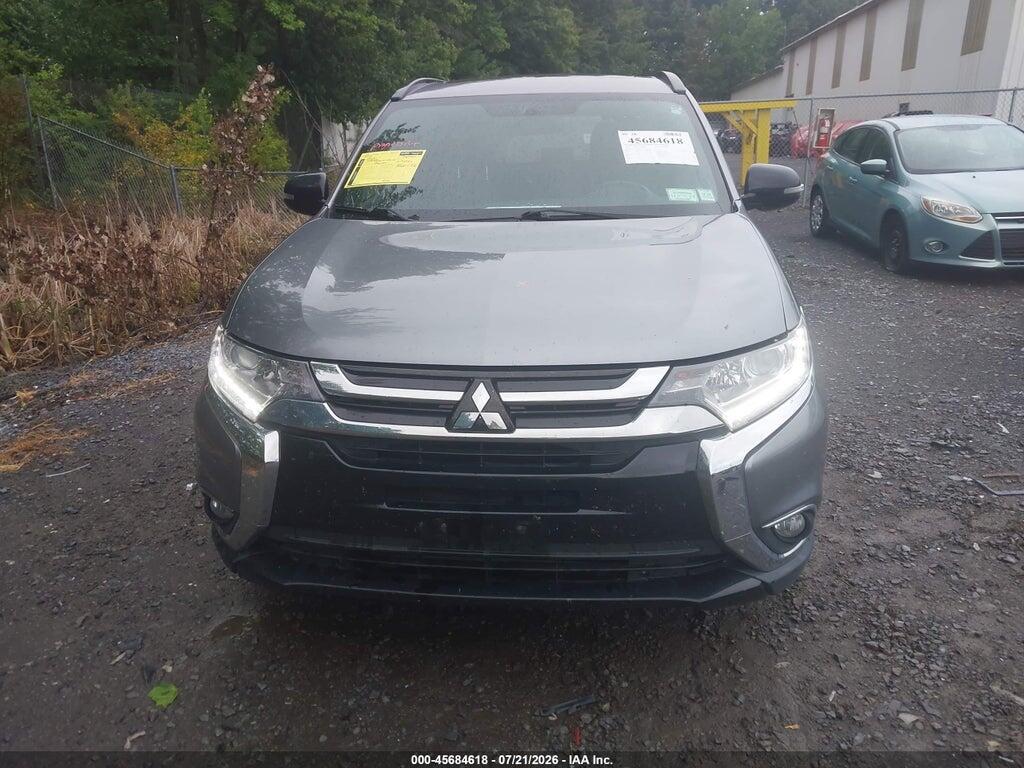 JA4AZ3A35JZ065261 2018 MITSUBISHI OUTLANDER photo no. 12