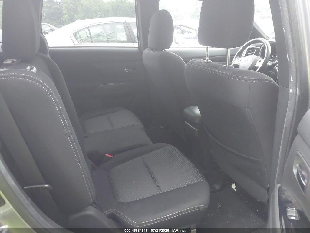 JA4AZ3A35JZ065261 2018 MITSUBISHI OUTLANDER photo no. 8