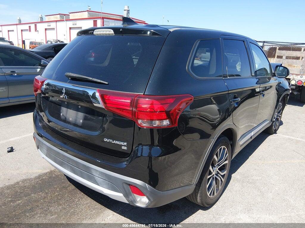 JA4AD3A39JZ042497 2018 MITSUBISHI OUTLANDER photo no. 4