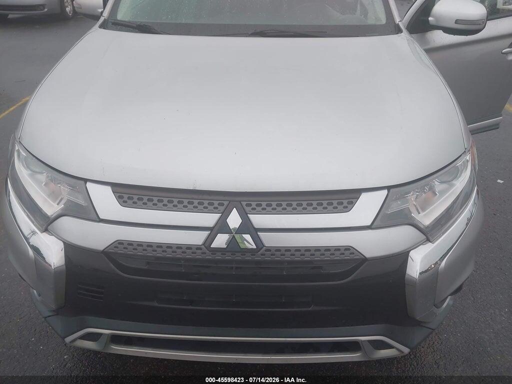 JA4AD3A34KZ043820 2019 MITSUBISHI OUTLANDER photo no. 6