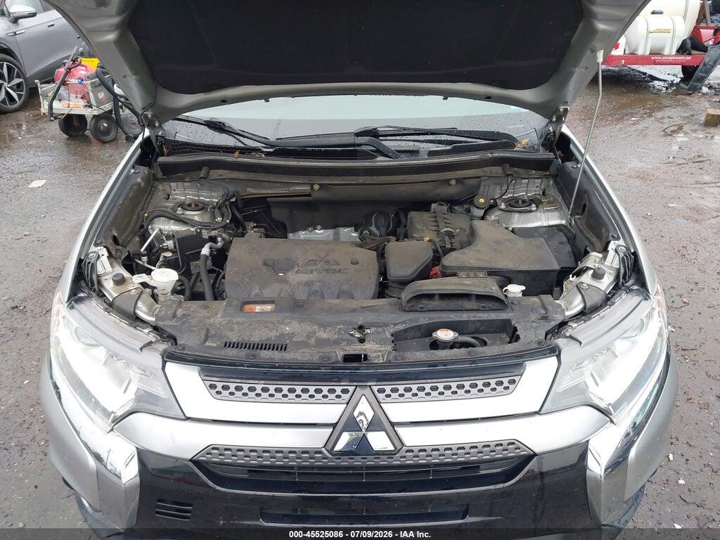 JA4AZ3A35KZ043519 2019 MITSUBISHI OUTLANDER photo no. 10