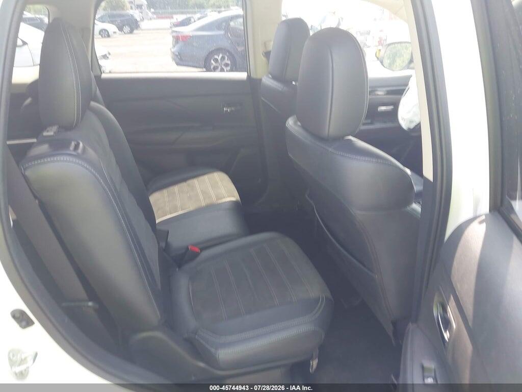 JA4AD3A35KZ031465 2019 MITSUBISHI OUTLANDER photo no. 8