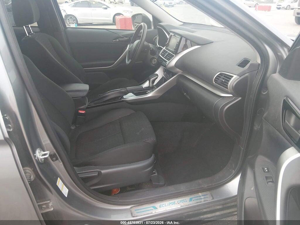 JA4AT3AA5KZ032116 2019 MITSUBISHI ECLIPSE CROSS photo no. 5
