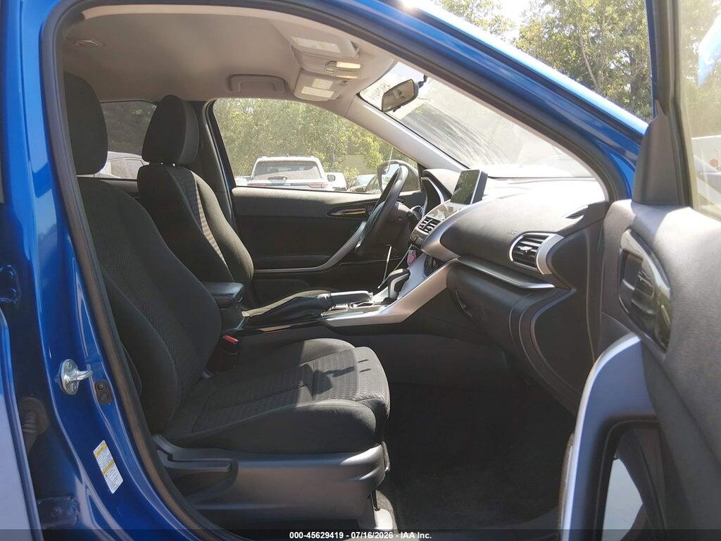JA4AT4AA2KZ022729 2019 MITSUBISHI ECLIPSE CROSS photo no. 5