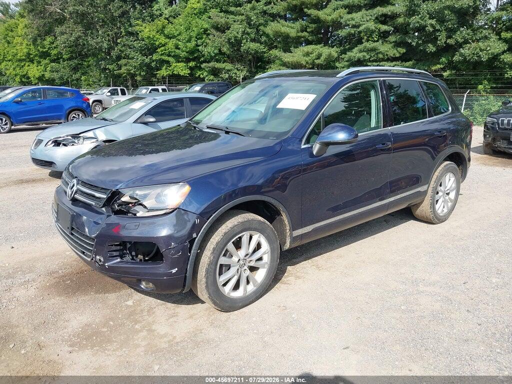 WVGEF9BP5DD008222 2013 VOLKSWAGEN TOUAREG photo no. 2
