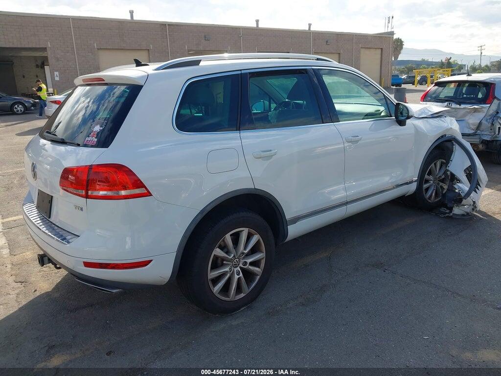 WVGEP9BP2DD013441 2013 VOLKSWAGEN TOUAREG photo no. 4