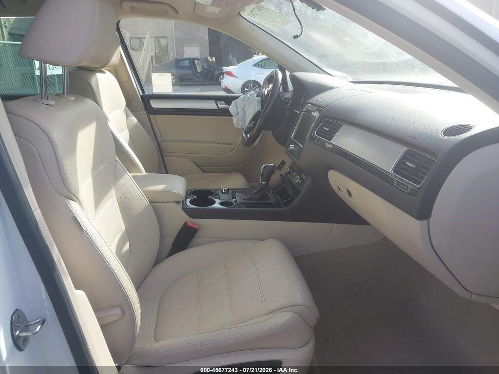 WVGEP9BP2DD013441 2013 VOLKSWAGEN TOUAREG photo no. 5