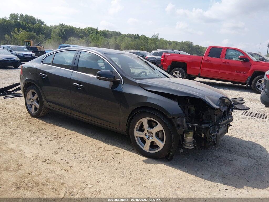 YV1612FS5D2203420 2013 VOLVO S60 photo no. 1