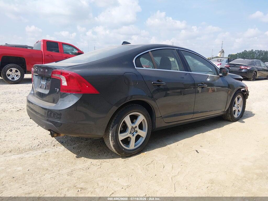 YV1612FS5D2203420 2013 VOLVO S60 photo no. 4