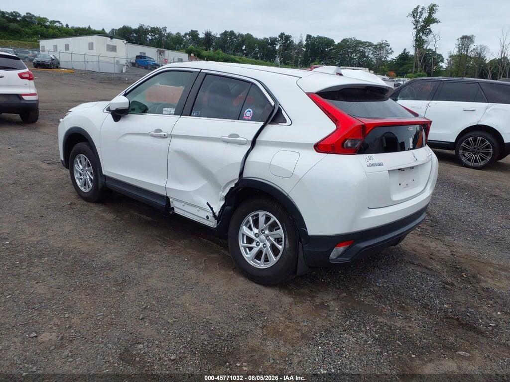JA4AS3AA4JZ049183 2018 MITSUBISHI ECLIPSE CROSS photo no. 3