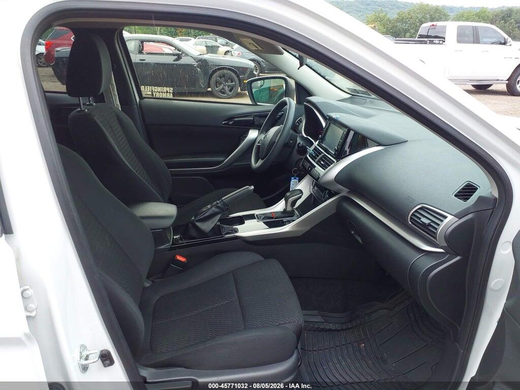 JA4AS3AA4JZ049183 2018 MITSUBISHI ECLIPSE CROSS photo no. 5