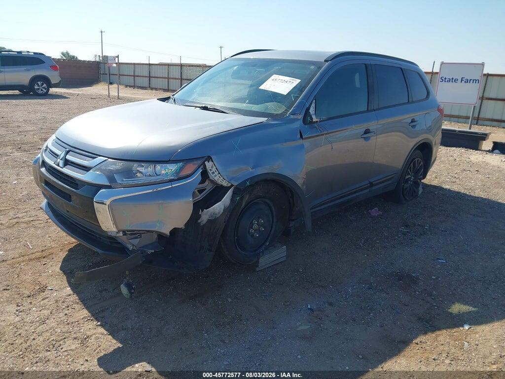 JA4AD3A30JZ064288 2018 MITSUBISHI OUTLANDER photo no. 2