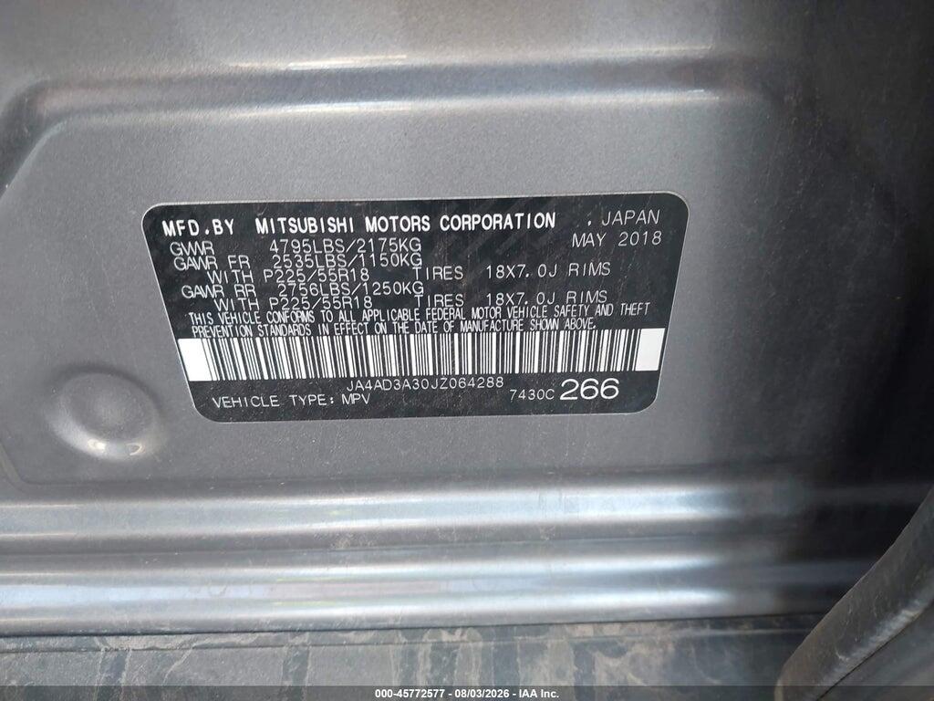 JA4AD3A30JZ064288 2018 MITSUBISHI OUTLANDER photo no. 9