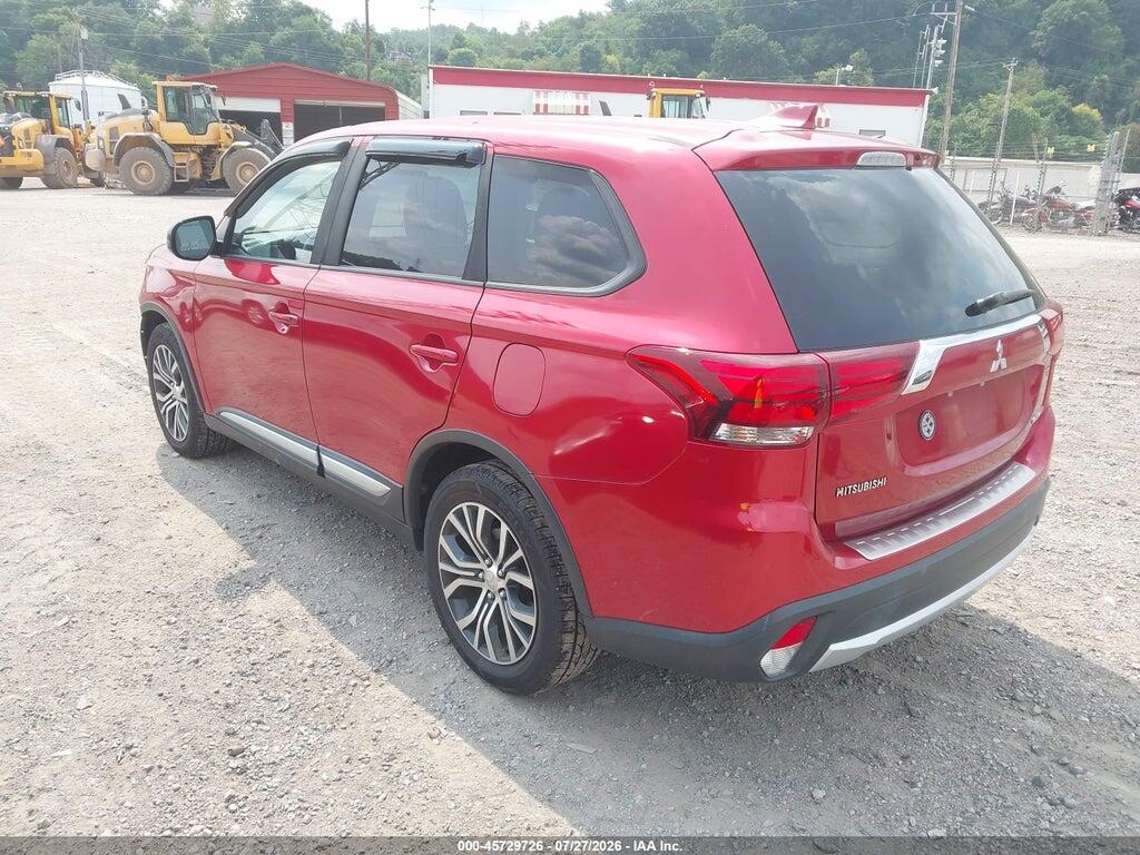 JA4AD2A32JZ048622 2018 MITSUBISHI OUTLANDER photo no. 3