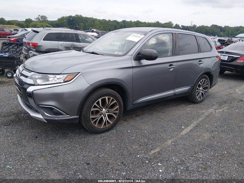 JA4AD2A30JJ004634 2018 MITSUBISHI OUTLANDER photo no. 2