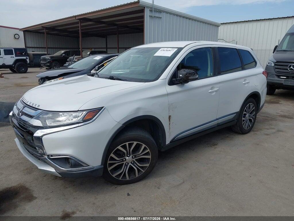 JA4AD3A33JZ041541 2018 MITSUBISHI OUTLANDER photo no. 2