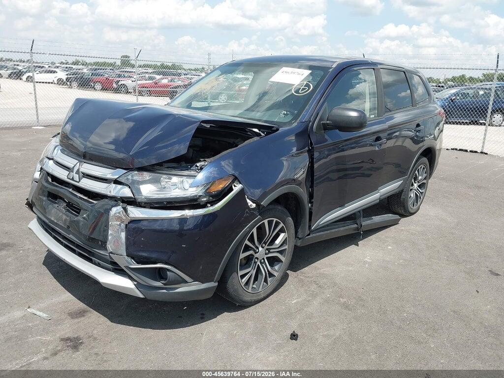 JA4AZ3A33JZ058633 2018 MITSUBISHI OUTLANDER photo no. 2