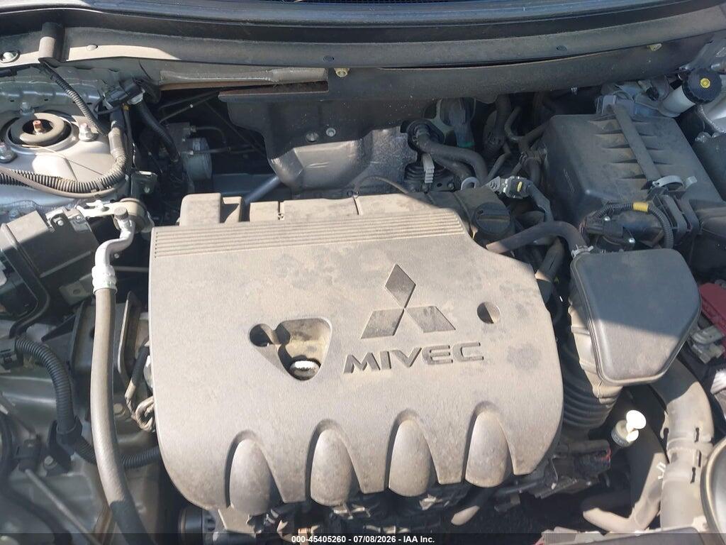 JA4AD3A33JZ016946 2018 MITSUBISHI OUTLANDER photo no. 10