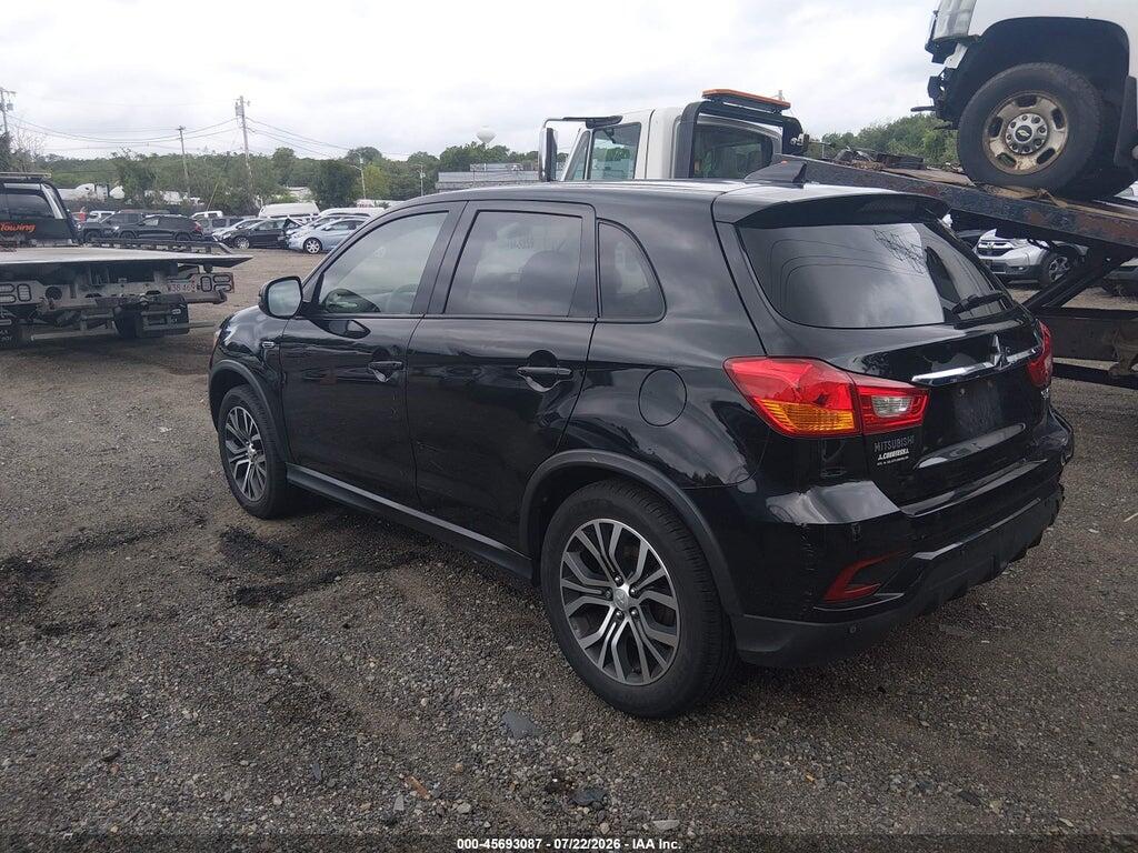 JA4AR3AU0JU021111 2018 MITSUBISHI OUTLANDER SPORT photo no. 3