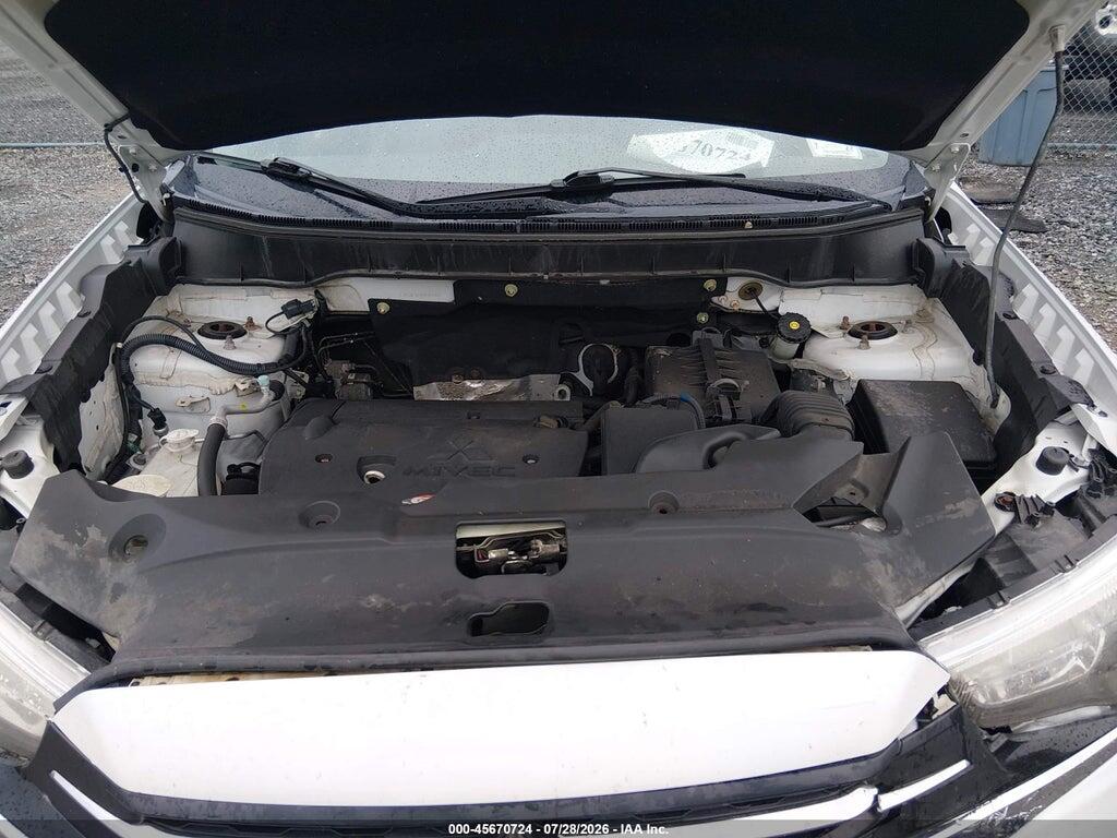 JA4AR3AW8JZ009096 2018 MITSUBISHI OUTLANDER SPORT photo no. 10