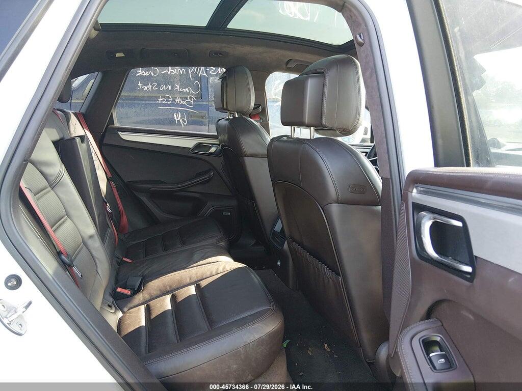 WP1AF2A5XFLB90839 2015 PORSCHE MACAN photo no. 8