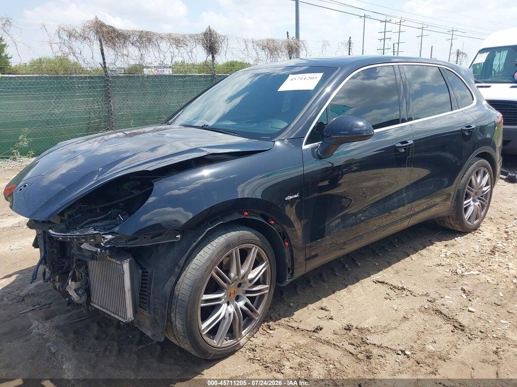 WP1AF2A25FLA42197 2015 PORSCHE CAYENNE photo no. 2