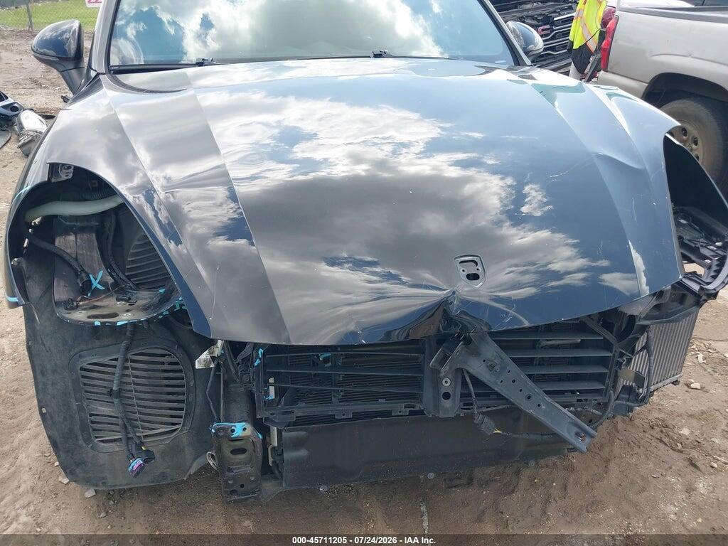WP1AF2A25FLA42197 2015 PORSCHE CAYENNE photo no. 6