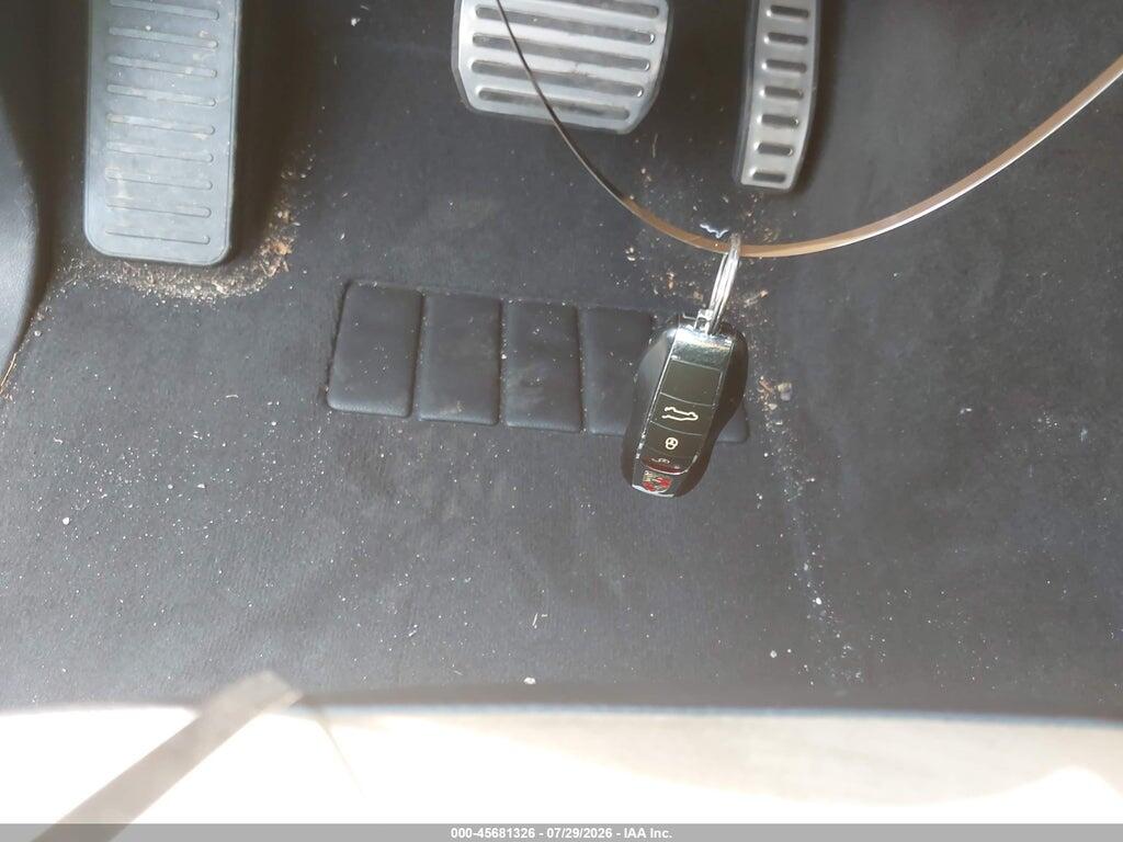 WP1AB2A22FLA56408 2015 PORSCHE CAYENNE photo no. 11