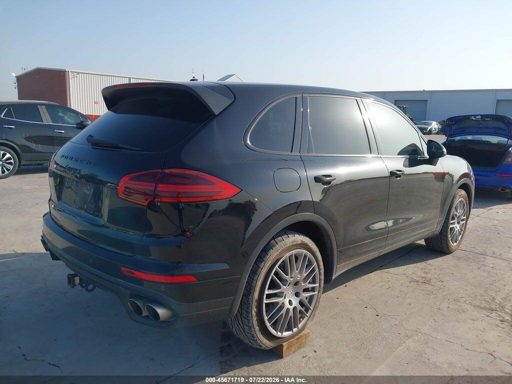WP1AB2A21FLA56772 2015 PORSCHE CAYENNE photo no. 4