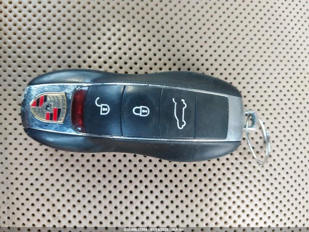 WP1AF2A24FLA40926 2015 PORSCHE CAYENNE photo no. 11