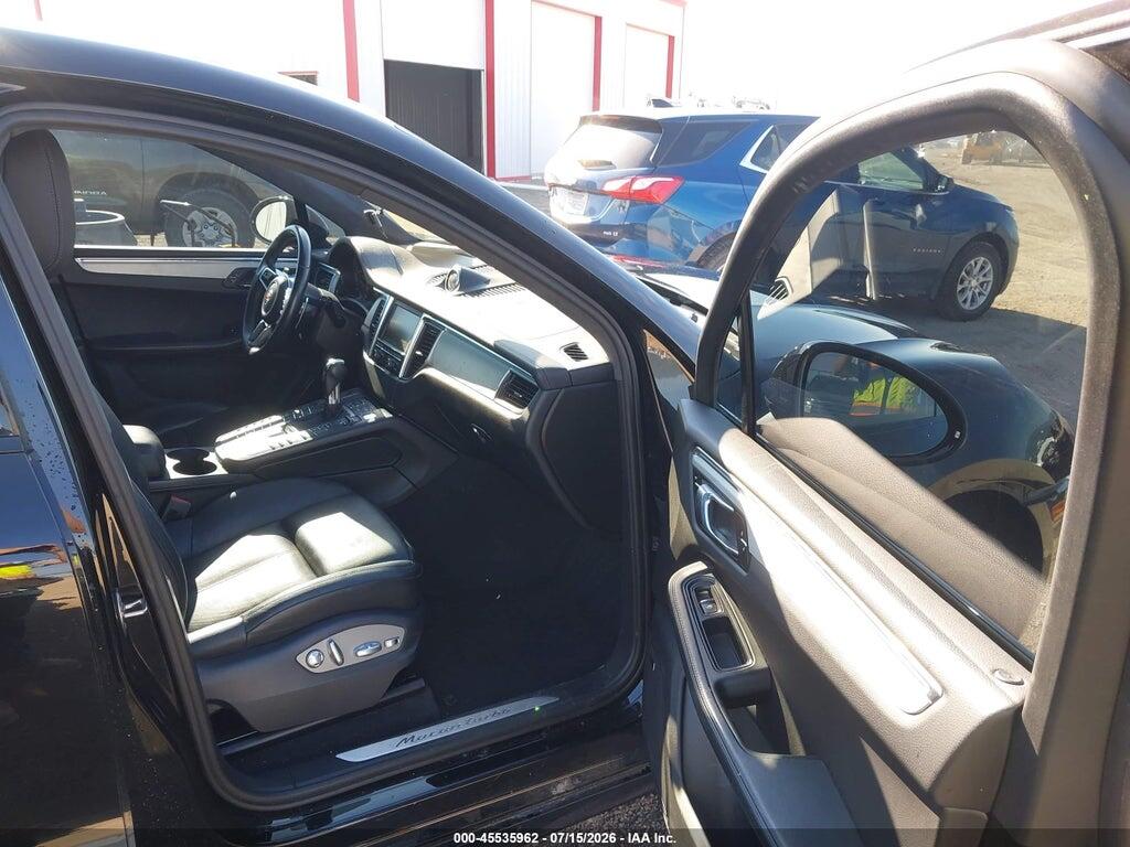 WP1AF2A52FLB98367 2015 PORSCHE MACAN photo no. 5
