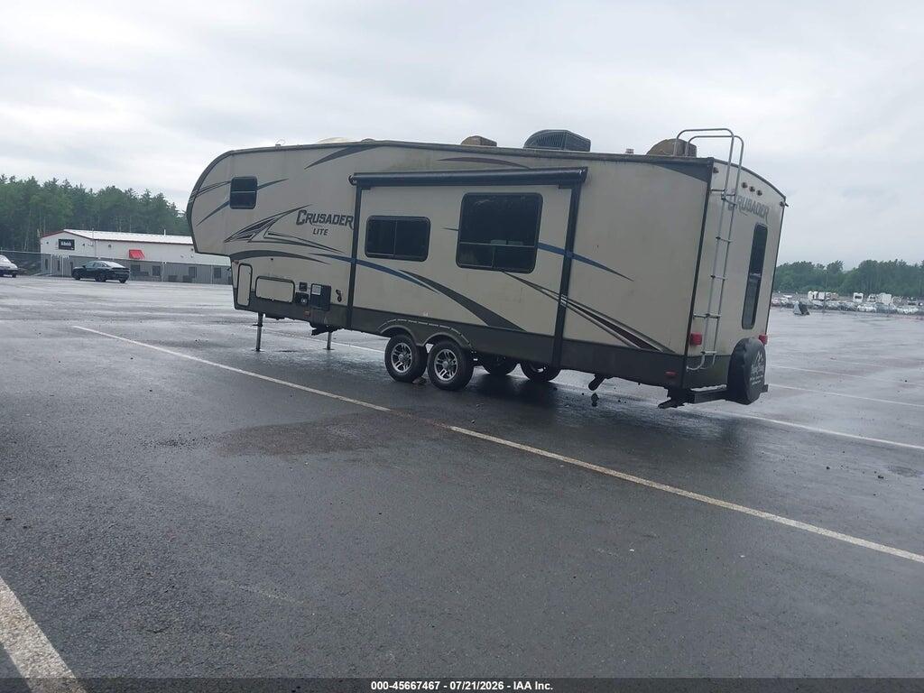 5ZT3CSVB1FG117949 2015 PRIME TIME CRUSADER LITE photo no. 3