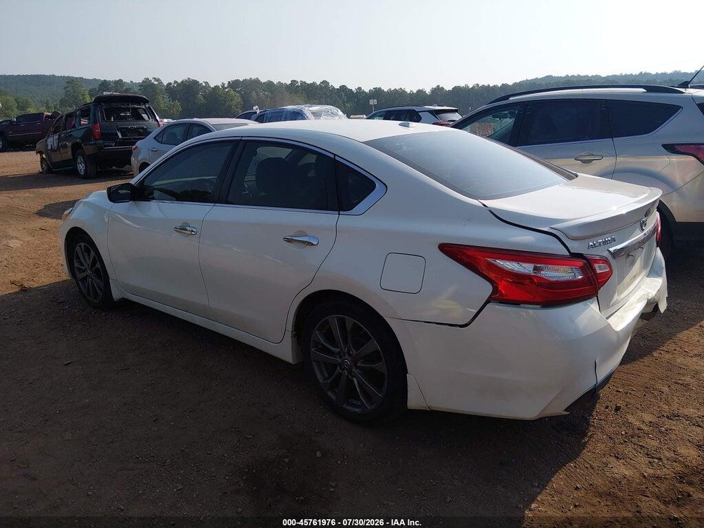 1N4AL3AP1JC244982 2018 NISSAN ALTIMA photo no. 3