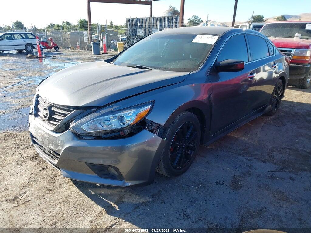 1N4AL3AP1JC164985 2018 NISSAN ALTIMA photo no. 2