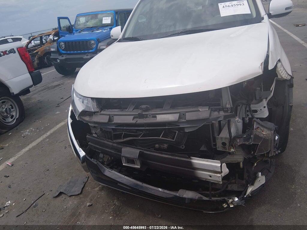 JA4AD3A30KZ051798 2019 MITSUBISHI OUTLANDER photo no. 12