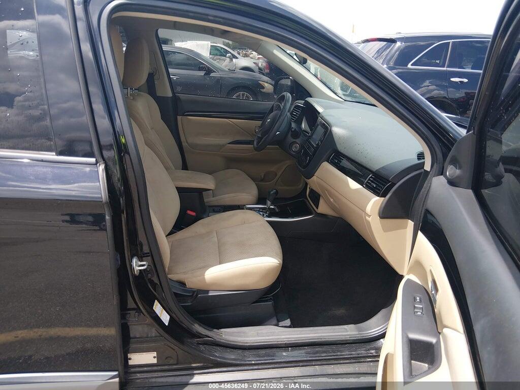 JA4AD2A30KZ048555 2019 MITSUBISHI OUTLANDER photo no. 5