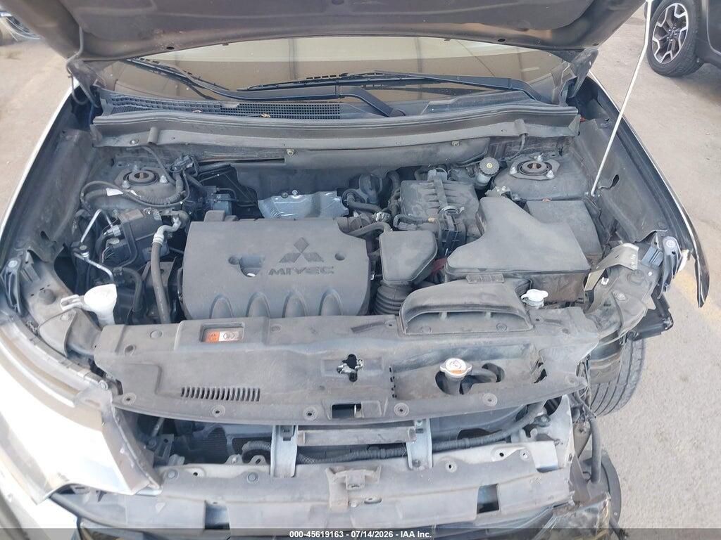 JA4AD3A36KZ045374 2019 MITSUBISHI OUTLANDER photo no. 10