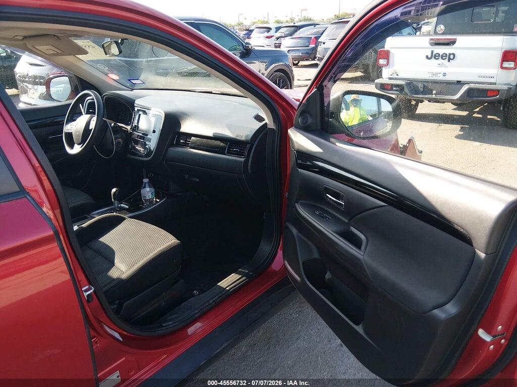 JA4AD2A35KZ002896 2019 MITSUBISHI OUTLANDER photo no. 5